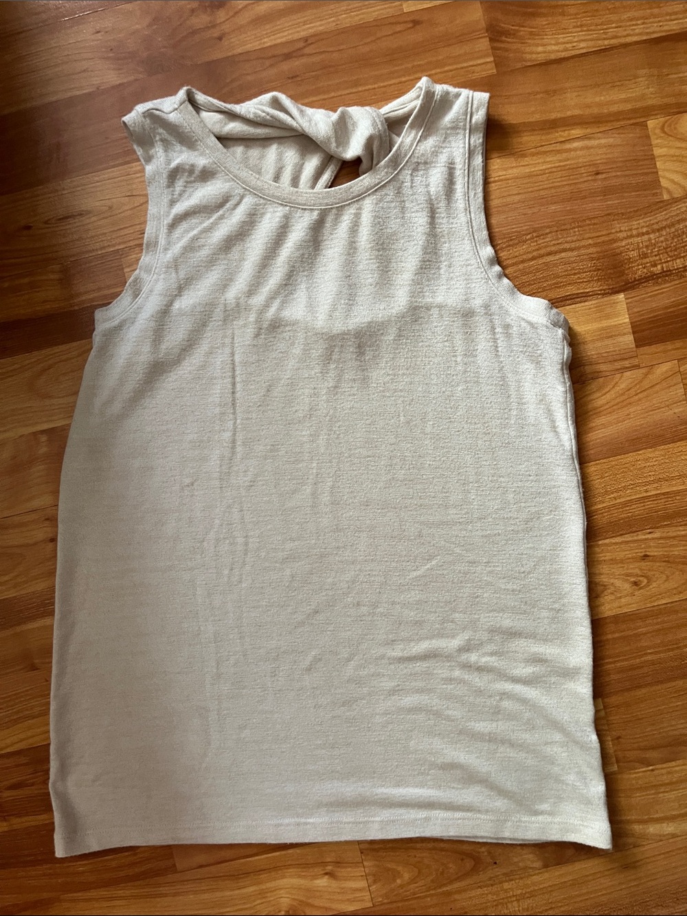 Simple Ivory Sleeveless Tank Top M Women’s